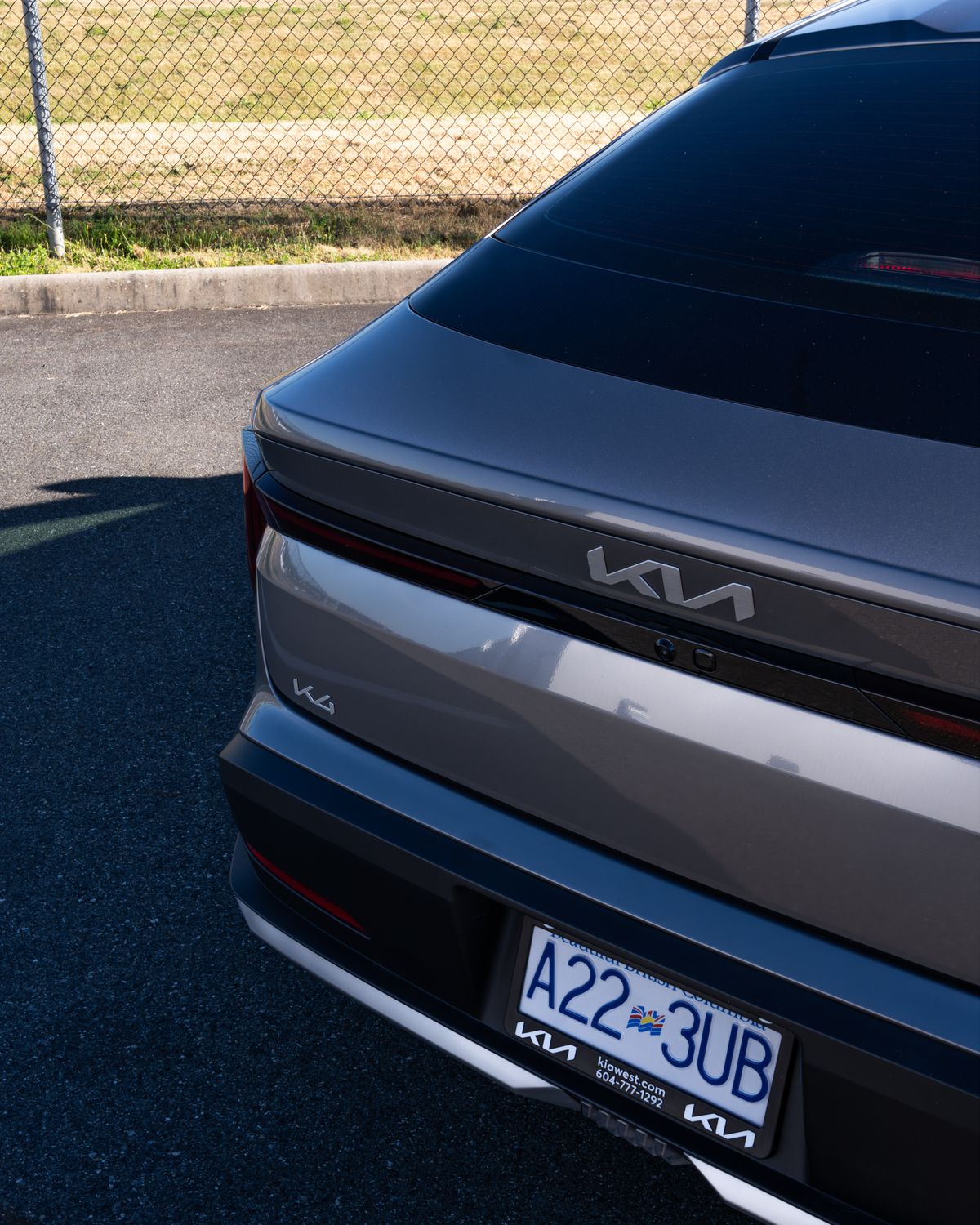 The K4's rear light bar